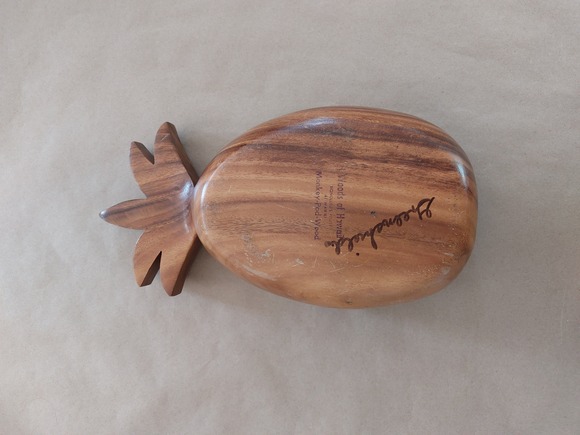 Hand-carved Large Vintage Pineapple Bowl Monkey Pod Wood Hawaii - Picture 2 of 8